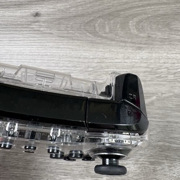 Nintendo Wii U Pro Controller AfterGlow Wireless Clear LED 085-018 Controller - Picture 9 of 11